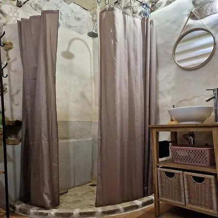 Vakantiehuis Maison Climatise 1 A 4 Pers 1 Et 1 Mezzanine